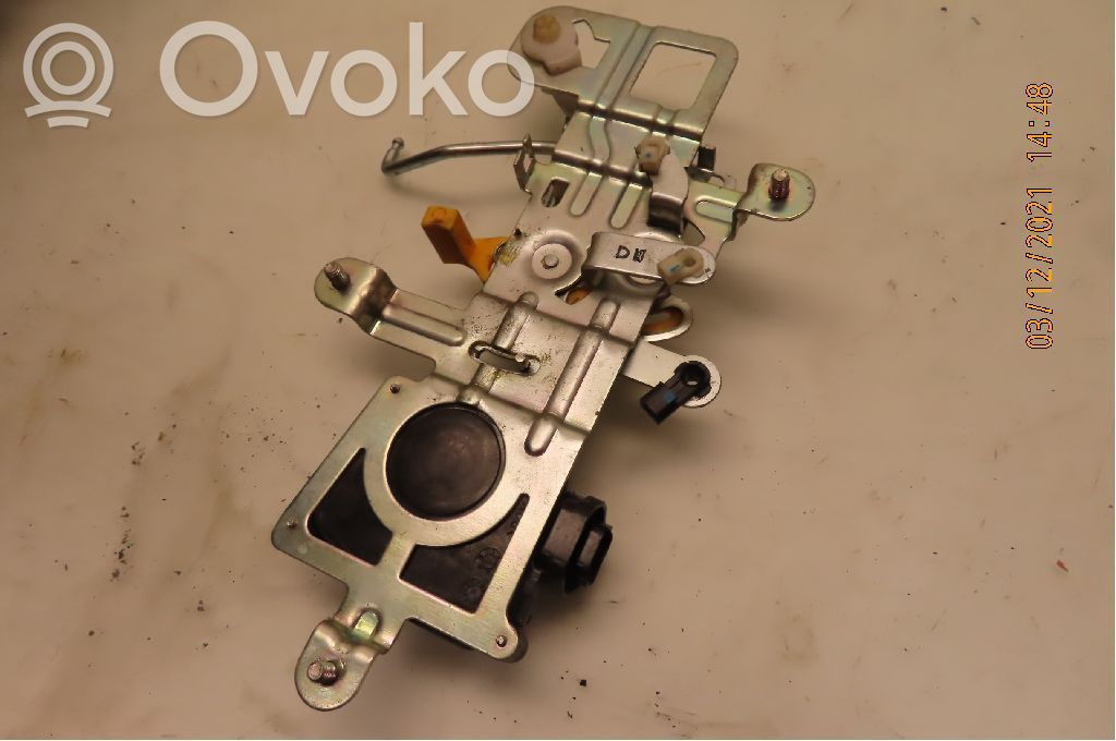 Hyundai H-1, Starex, Satellite Tailgate lock latch 