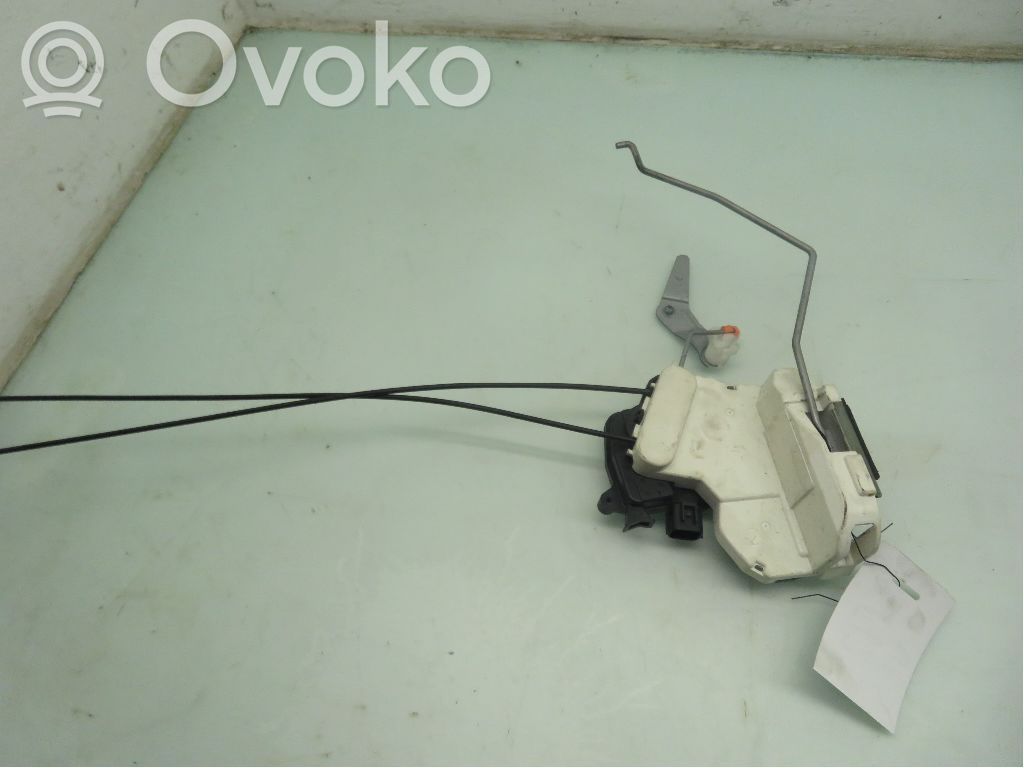 Peugeot iOn Etuoven lukko 