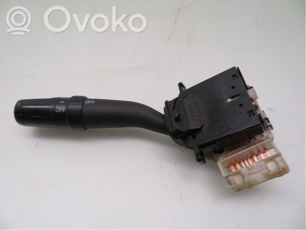 Toyota Hiace (H200) Inne przełączniki i przyciski 