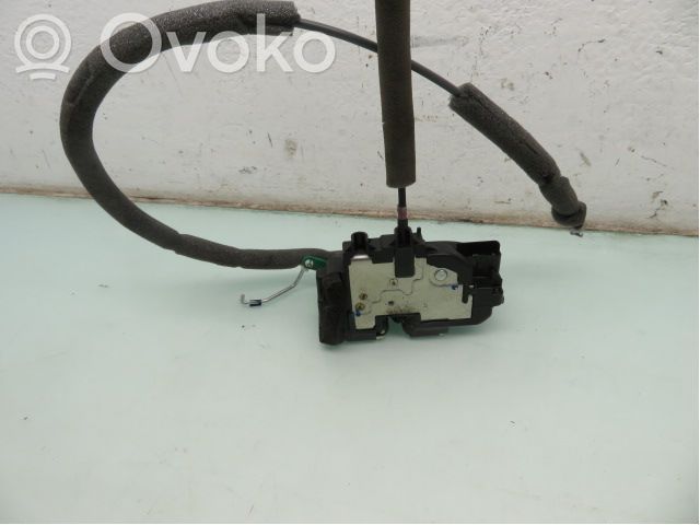 Nissan NV200 Zamek drzwi przednich