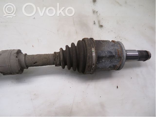 Toyota RAV 4 (XA40) Eje de transmisión delantero