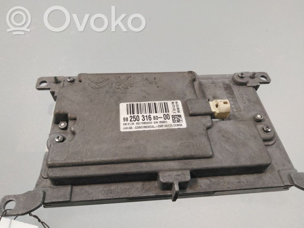 Toyota Proace Otras partes del panel de instrumentos 