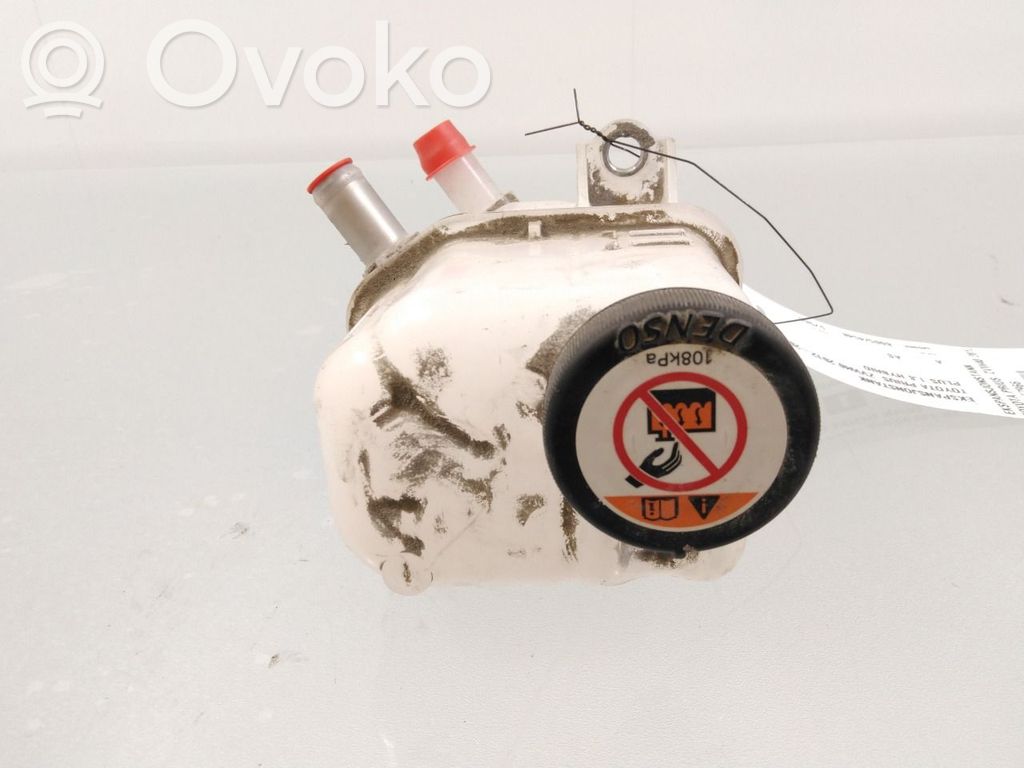 Toyota Prius+ (ZVW40) Vaso di espansione carburante