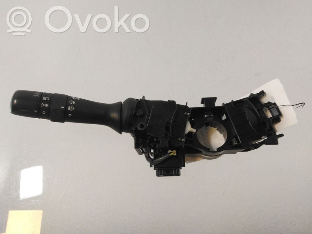 Toyota Auris 150 Alte comutatoare/butoane