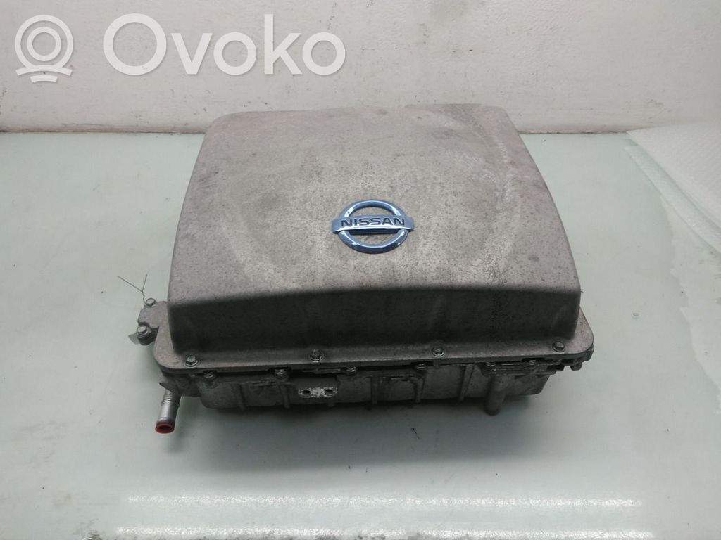 Nissan Leaf I (ZE0) Inversor/convertidor de voltaje 