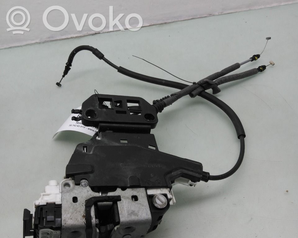 Jeep Cherokee KL Zamek drzwi tylnych 