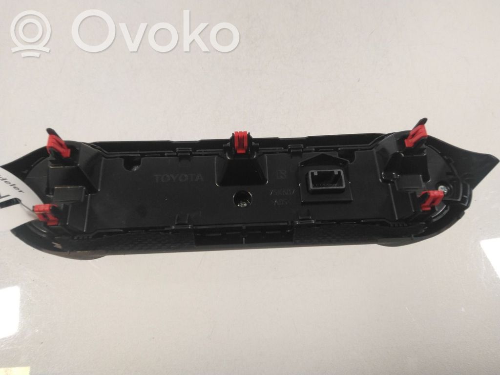 Toyota RAV 4 (XA50) Rămă unitate control climatizare 