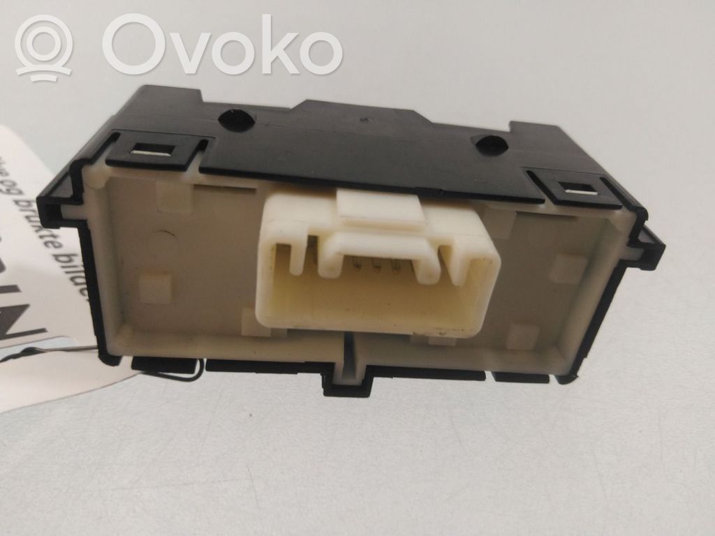 Toyota Auris E180 Altri interruttori/pulsanti/cambi