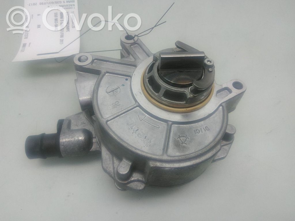 BMW 5 G30 G31 G38 Pompă vacuum