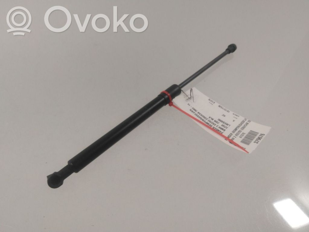 Siłownik maski przedniej   51237129190,51237129190