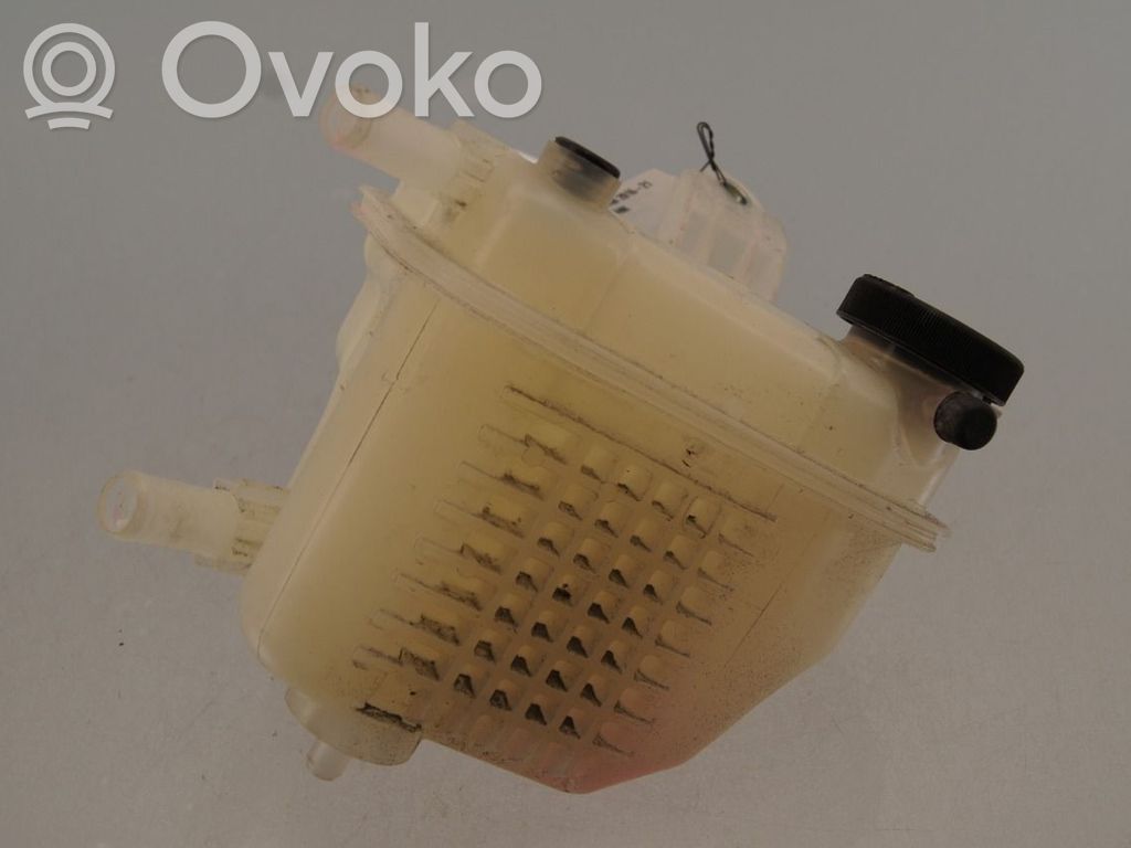 Toyota Prius (XW50) Vase d'expansion de carburant