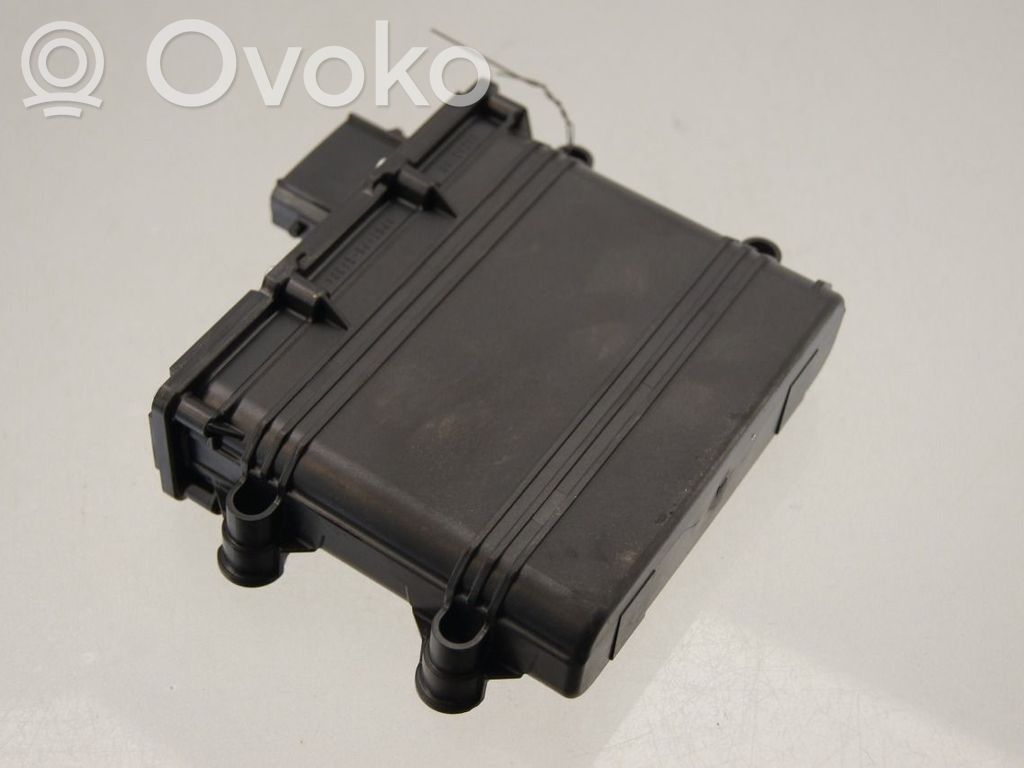 Toyota bZ4X Sonstige Steuergeräte / Module