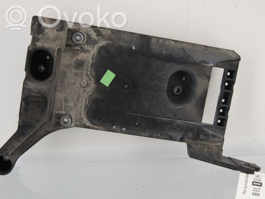 Skoda Superb B8 (3V) Support boîte de batterie