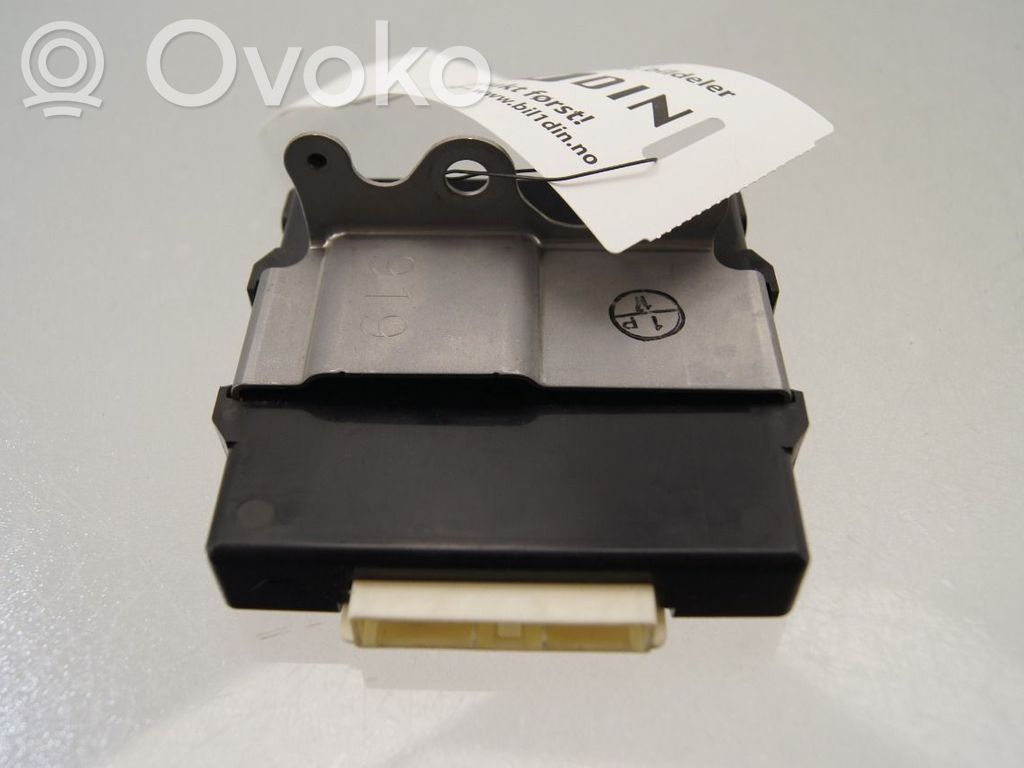 Toyota RAV 4 (XA30) Torque split ecu control unit/module 