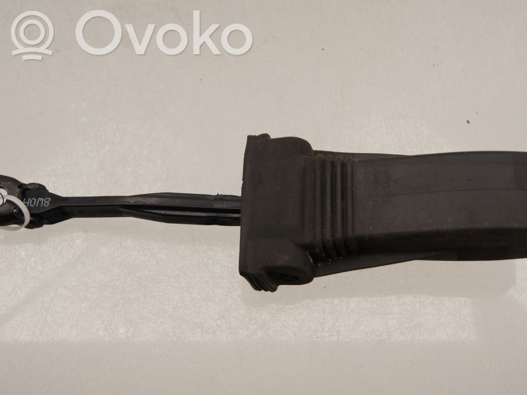 Audi A4 S4 B9 Etuoven pidätin 