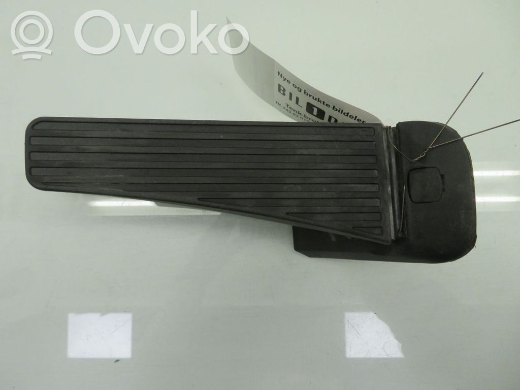 Volvo XC90 Pedală accelerație 