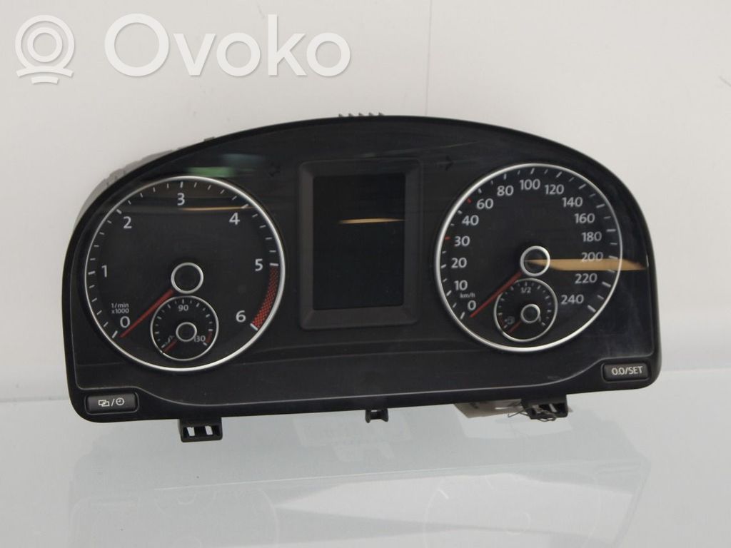 Volkswagen Caddy Tachimetro (quadro strumenti) 