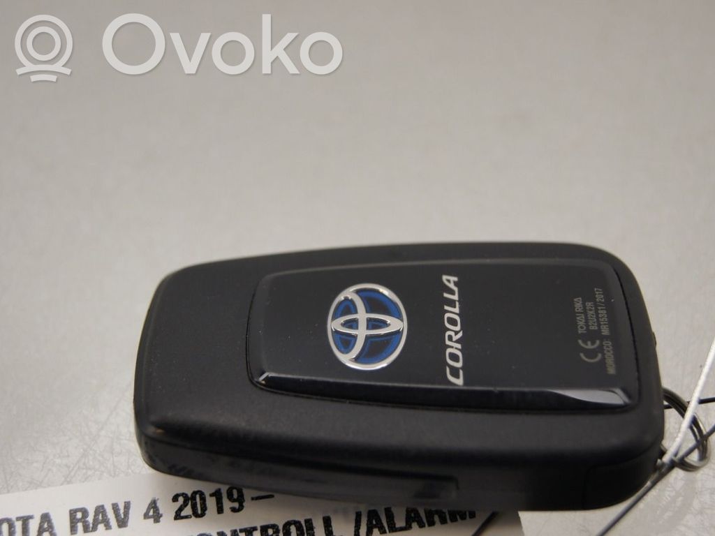 Toyota RAV 4 (XA50) Tarjeta/llave de arranque