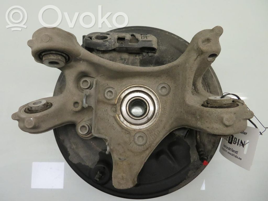 Volkswagen ID.3 Fuso a snodo con mozzo ruota posteriore