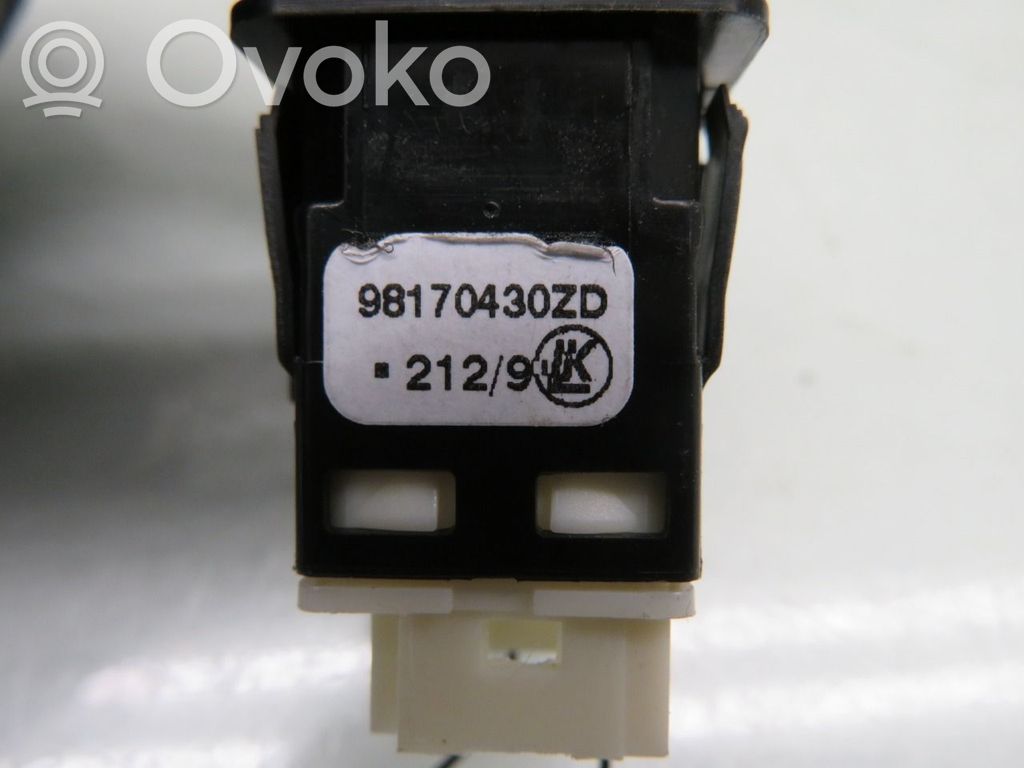 Peugeot Partner III Botón interruptor de luz de peligro