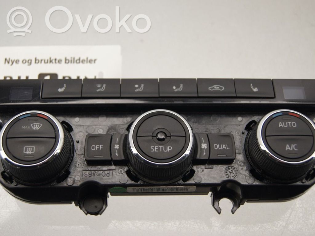Skoda Octavia Mk3 (5E) Console centrale, commande chauffage/clim