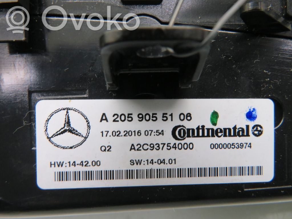 Mercedes-Benz C W205 Console centrale, commande chauffage/clim