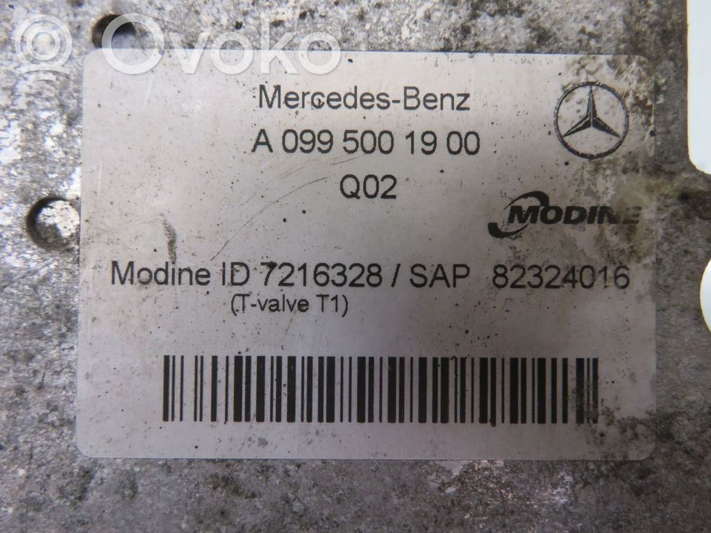 Mercedes-Benz C W205 Chłodnica oleju skrzynia biegów 