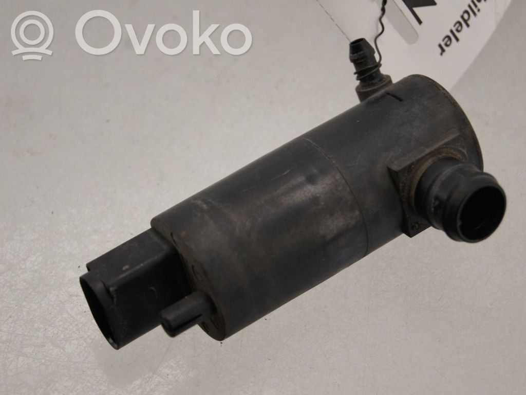 Toyota Auris E180 Windscreen/windshield washer pump 