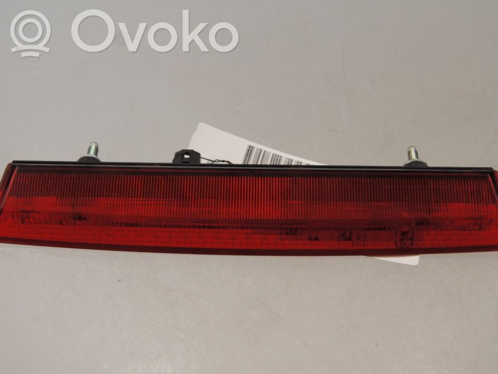 Toyota Corolla E210 E21 Luz trasera/de freno
