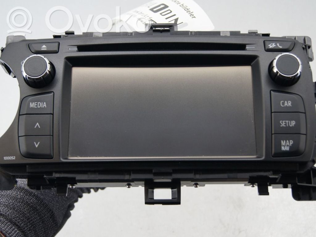 Toyota Yaris Radio / CD-Player / DVD-Player / Navigation 