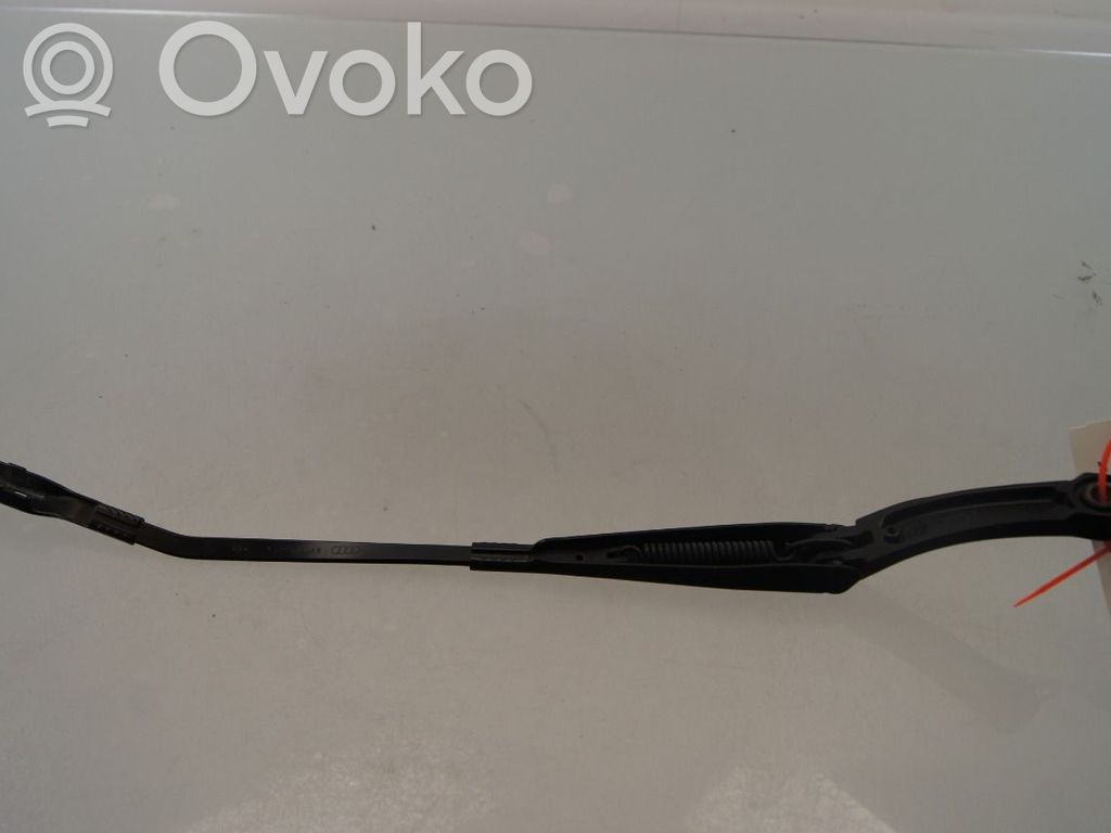 Audi A3 S3 8V Wischerarm vorne