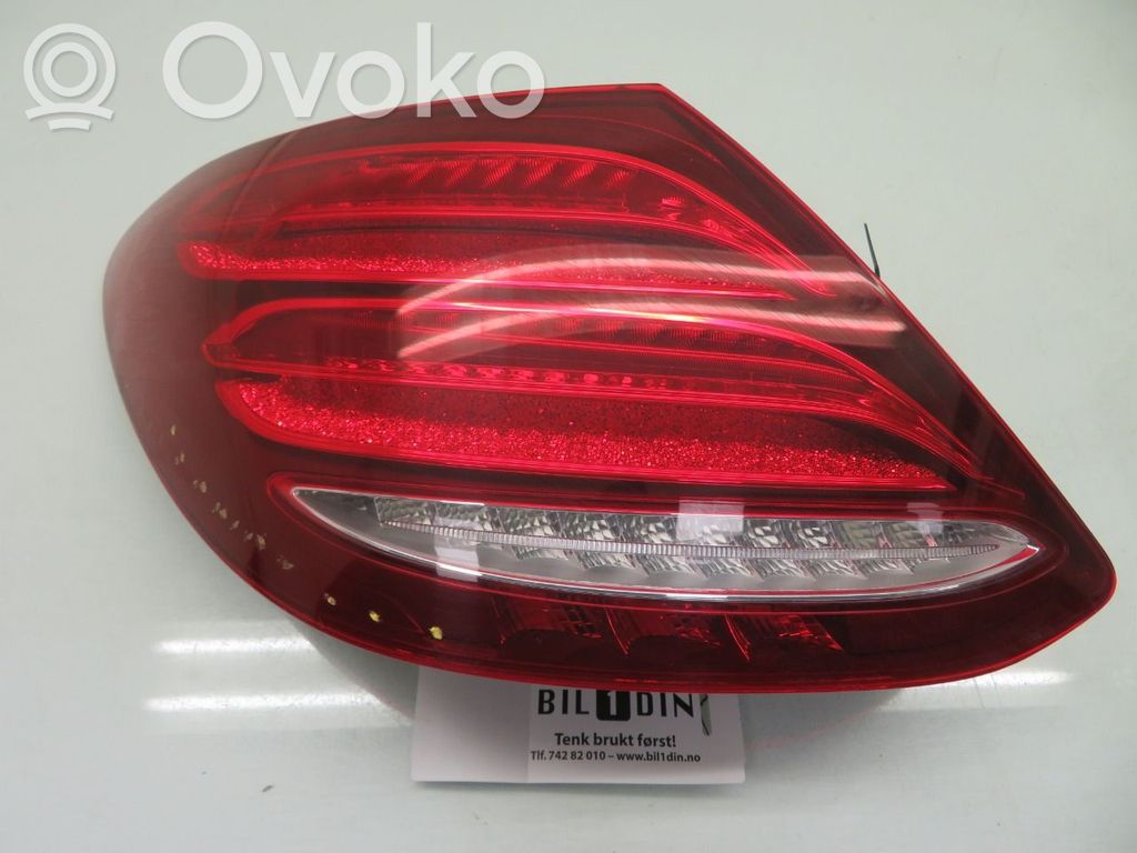 Mercedes-Benz E W213 Luci posteriori