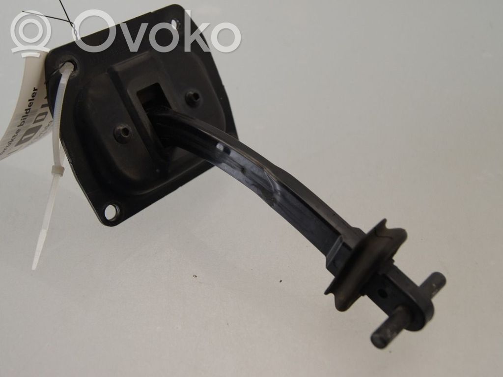 Toyota Proace Etuoven pidätin
