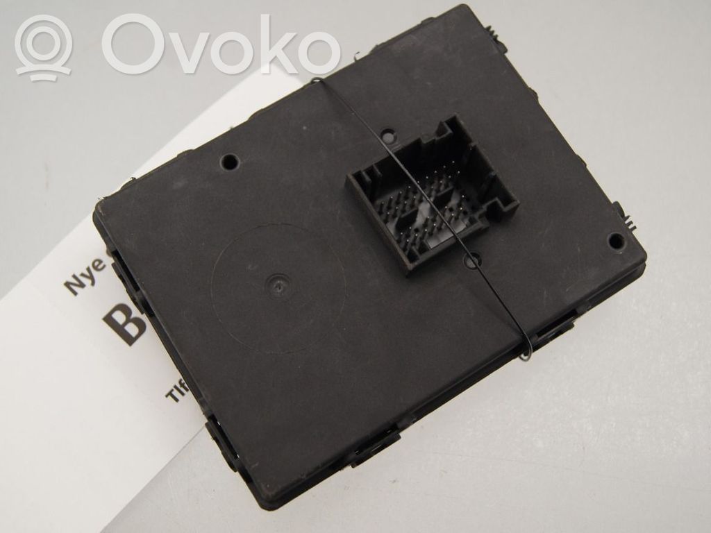 Volkswagen Touran III Unitate/modul de control fără cheie (KESSY) 
