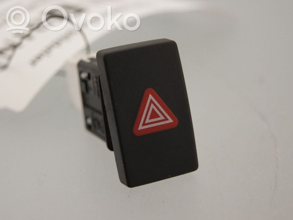 Volkswagen Golf VI Interruttore luci di emergenza 