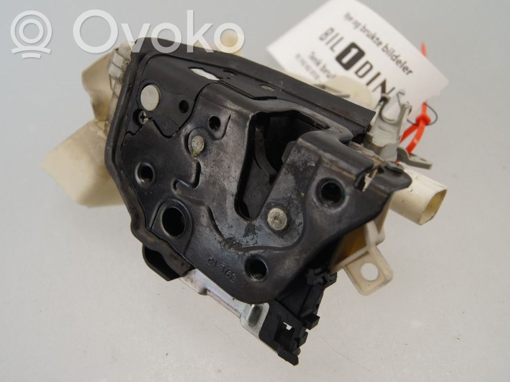 Audi A4 S4 B8 8K Zamek drzwi przednich