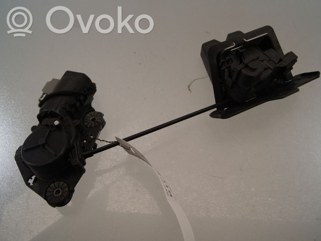 Tailgate lock latch   32149889,32149889