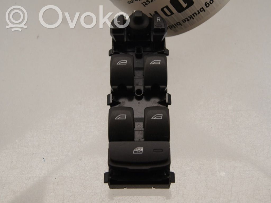 Electric window control switch   31334567,31453232,31453232,31334567,31453232