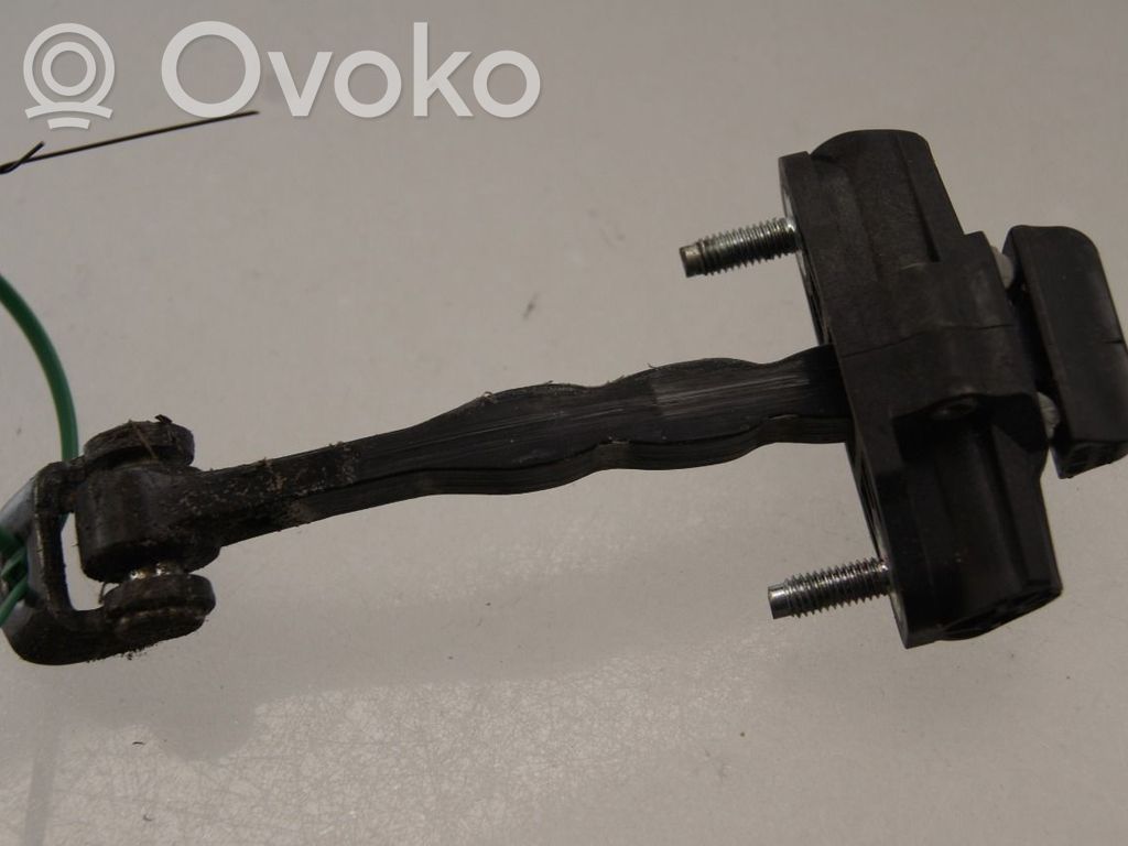 Volvo V40 Etuoven pidätin 