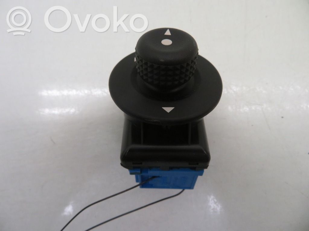 Peugeot Partner Interruptor del espejo lateral