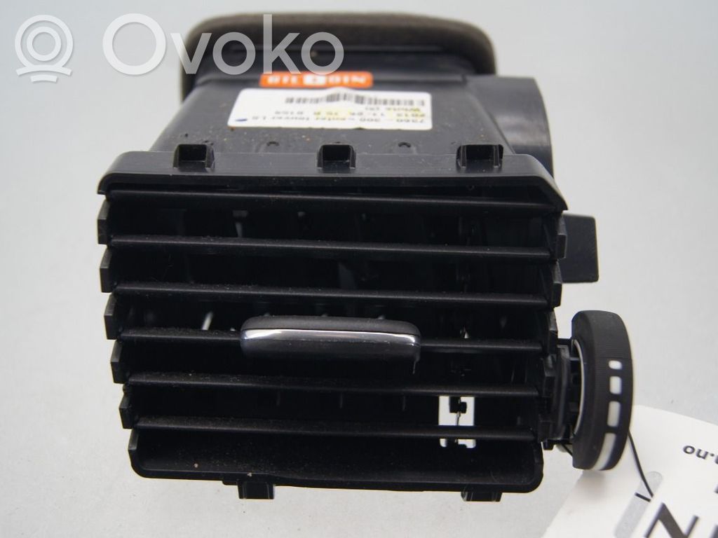 Volvo V40 Griglia di ventilazione centrale cruscotto 