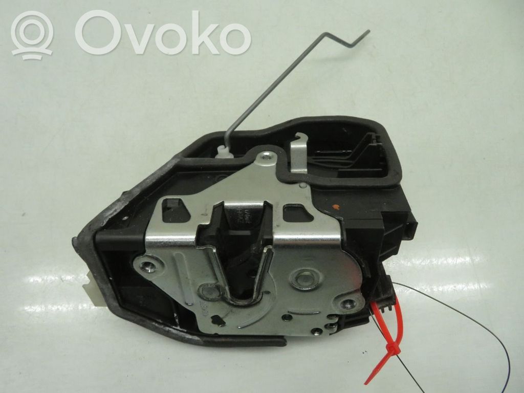 BMW 3 F30 F35 F31 Etuoven lukko 