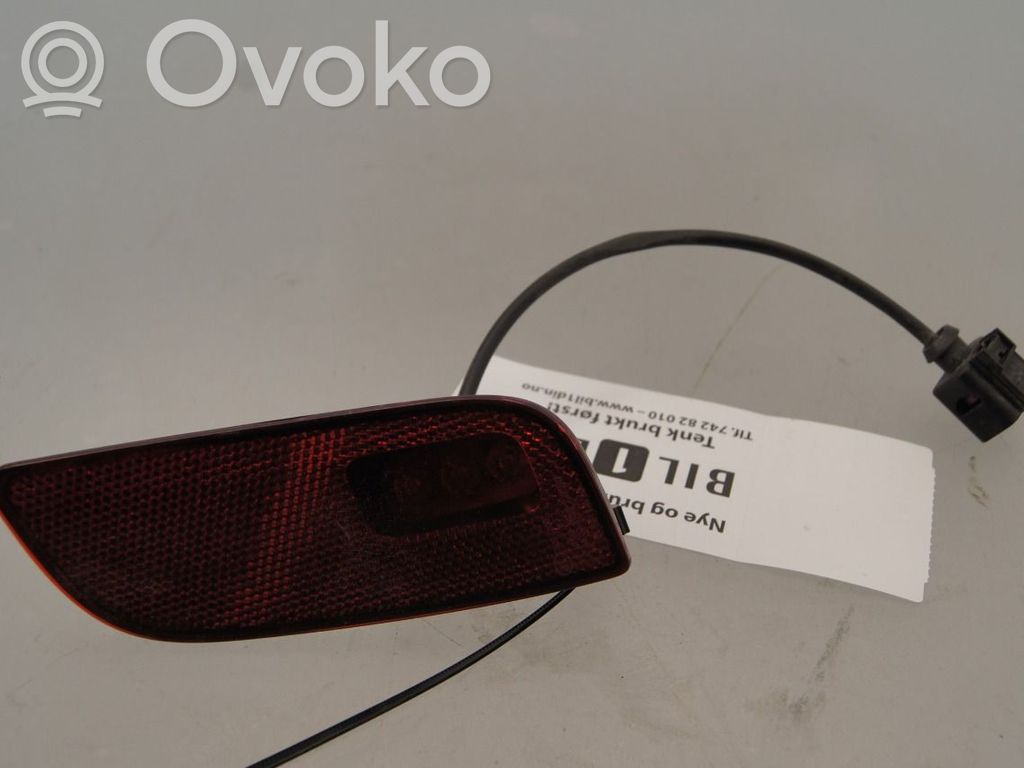 Lampă bară spate   11E945701,11E945701