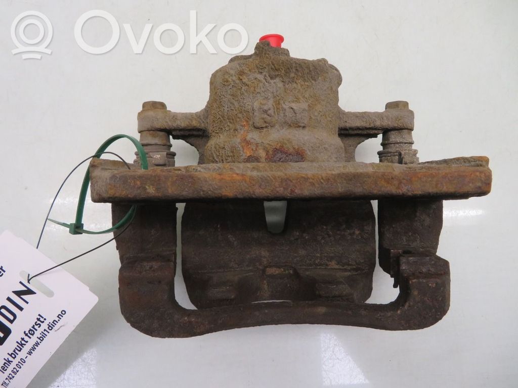 Toyota RAV 4 (XA40) Pinza del freno anteriore 