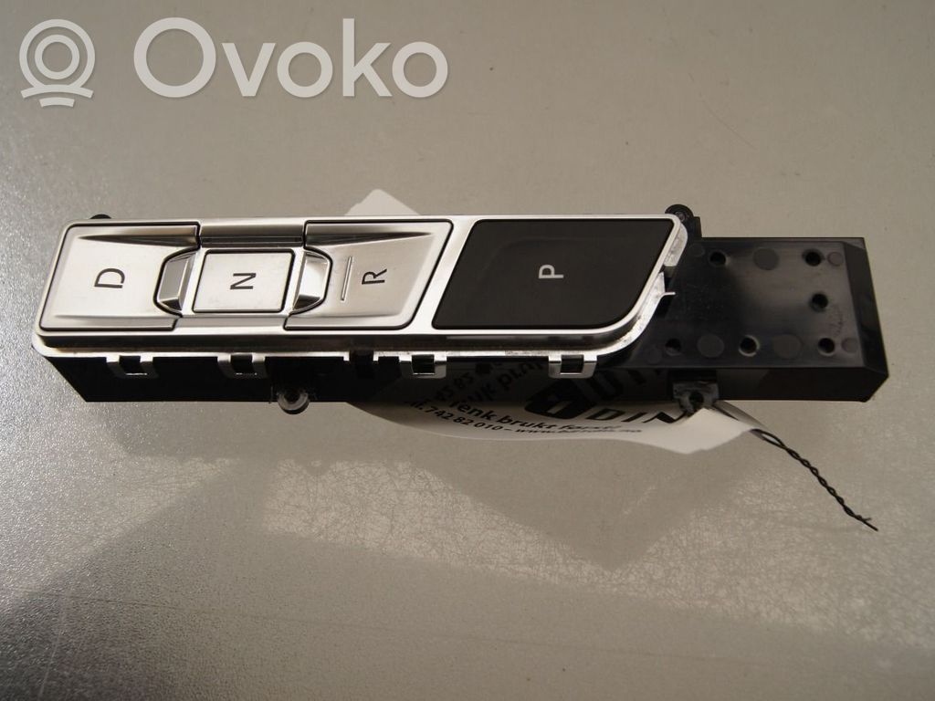 Jaguar I-Pace Inne przełączniki i przyciski 