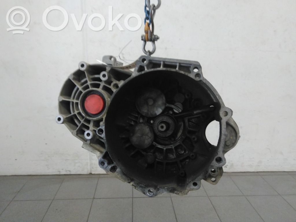 Manualna 6-biegowa skrzynia biegów   02Q300057K,02Q300051S,02Q300051S,02Q300057K