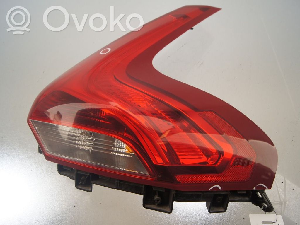 Volvo V40 Lampa tylna 
