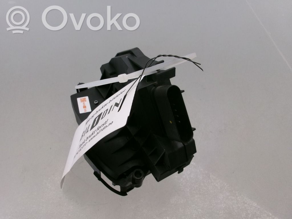 Takaoven lukko   31349871,31349871