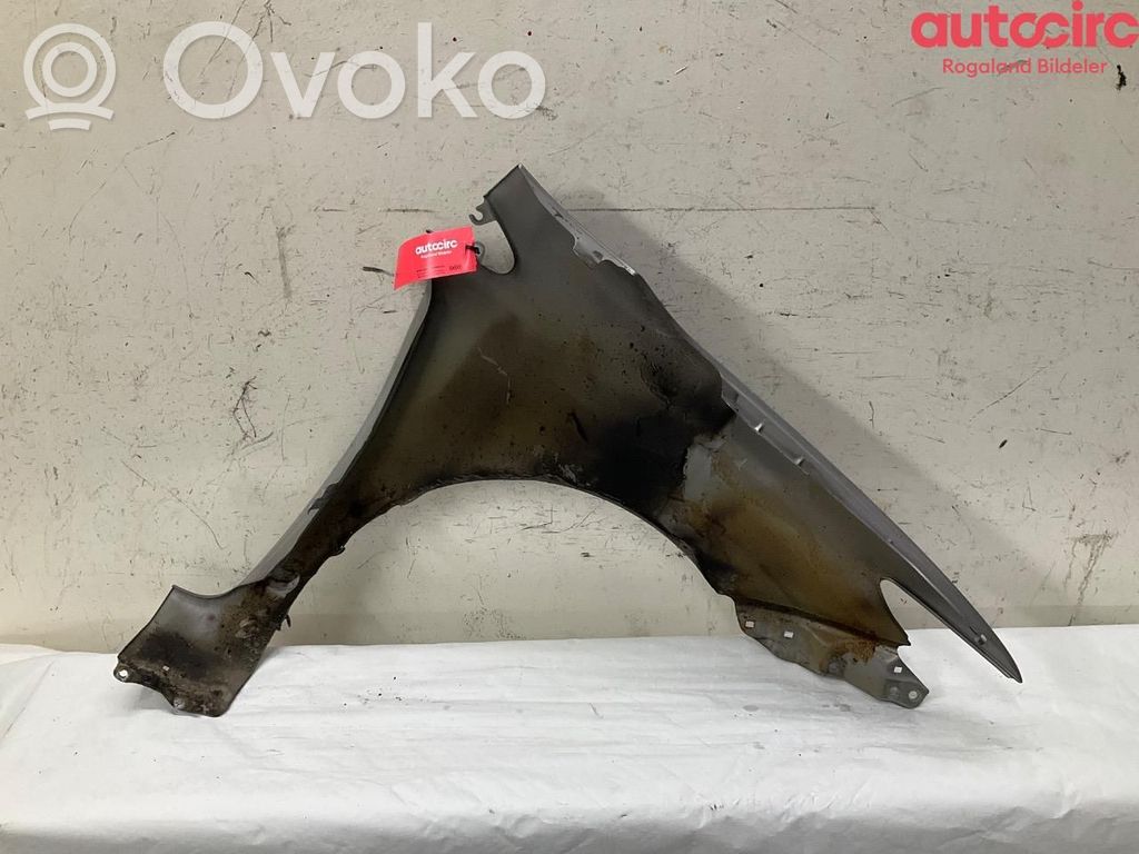 Toyota Auris E180 Aile