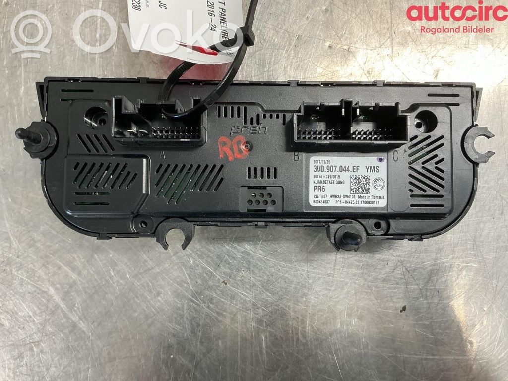 Skoda Superb B8 (3V) Console centrale, commande chauffage/clim 